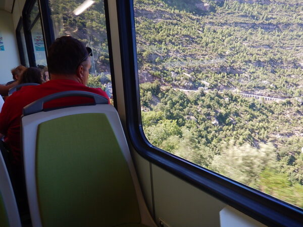 モンセラットの登山鉄道からの眺め