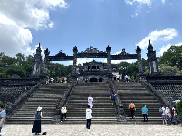 カイディン帝陵