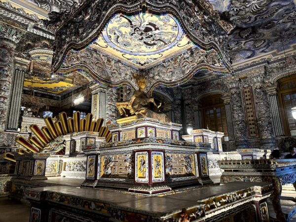 カイディン帝陵