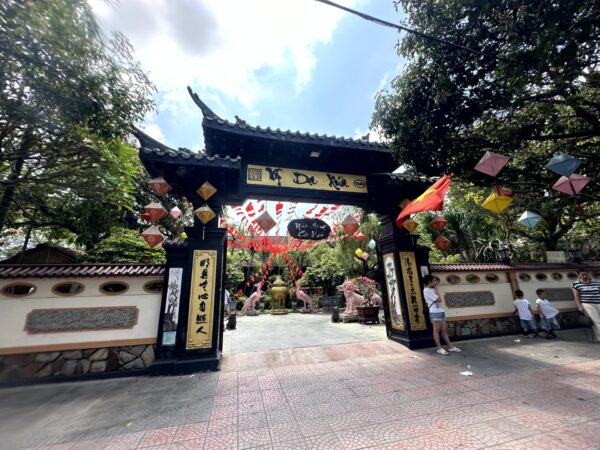 Nhà Hàng Vỹ Dạ Xưa